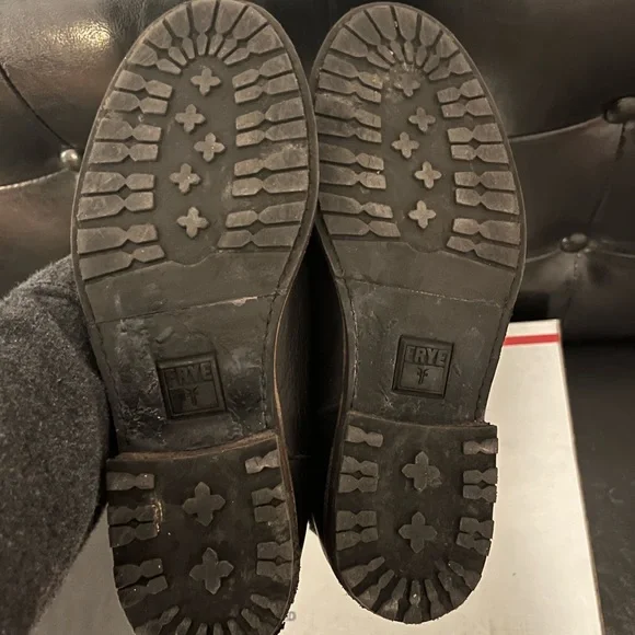 Frye Pull-On Boot Black - Picture 7 of 8